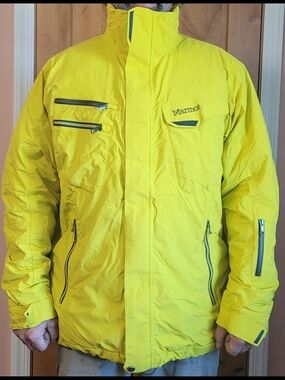 Marmot Men's Yellow Insulated Jacket, Size L, EUC